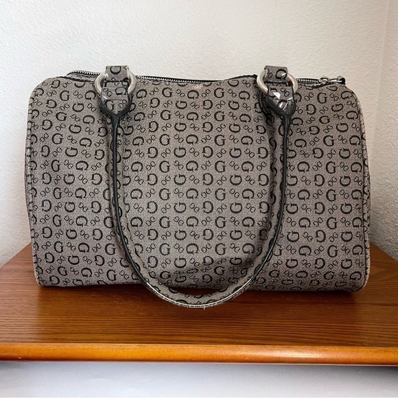 Guess Satchel Handbag Purse - Picture 5 of 12